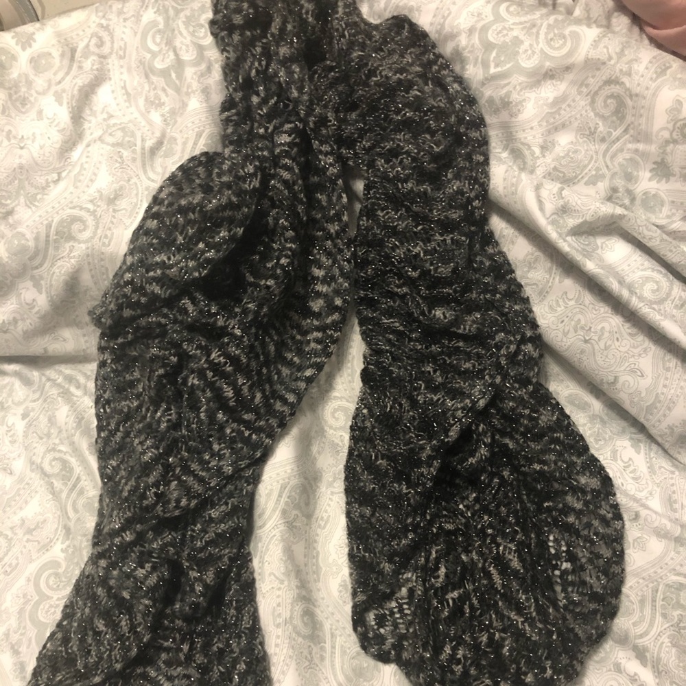 Blue&Gray Ruffle Scarf‼️BOGO‼️ - Picture 2 of 6